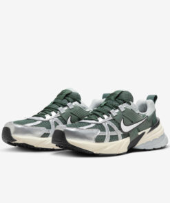 کتانی مردانه Nike V2K