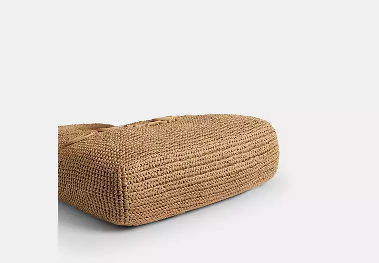 کیف دوشی حصیری زنانه کوچ مدل Brooklyn Straw - تصویر 5
