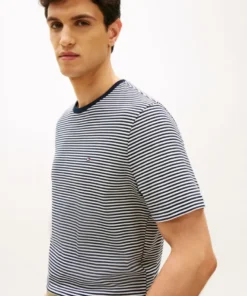 Alternative view of تیشرت راه‌راه مردانه تامی هیلفیگر مدل Regular Fit Crew Neck