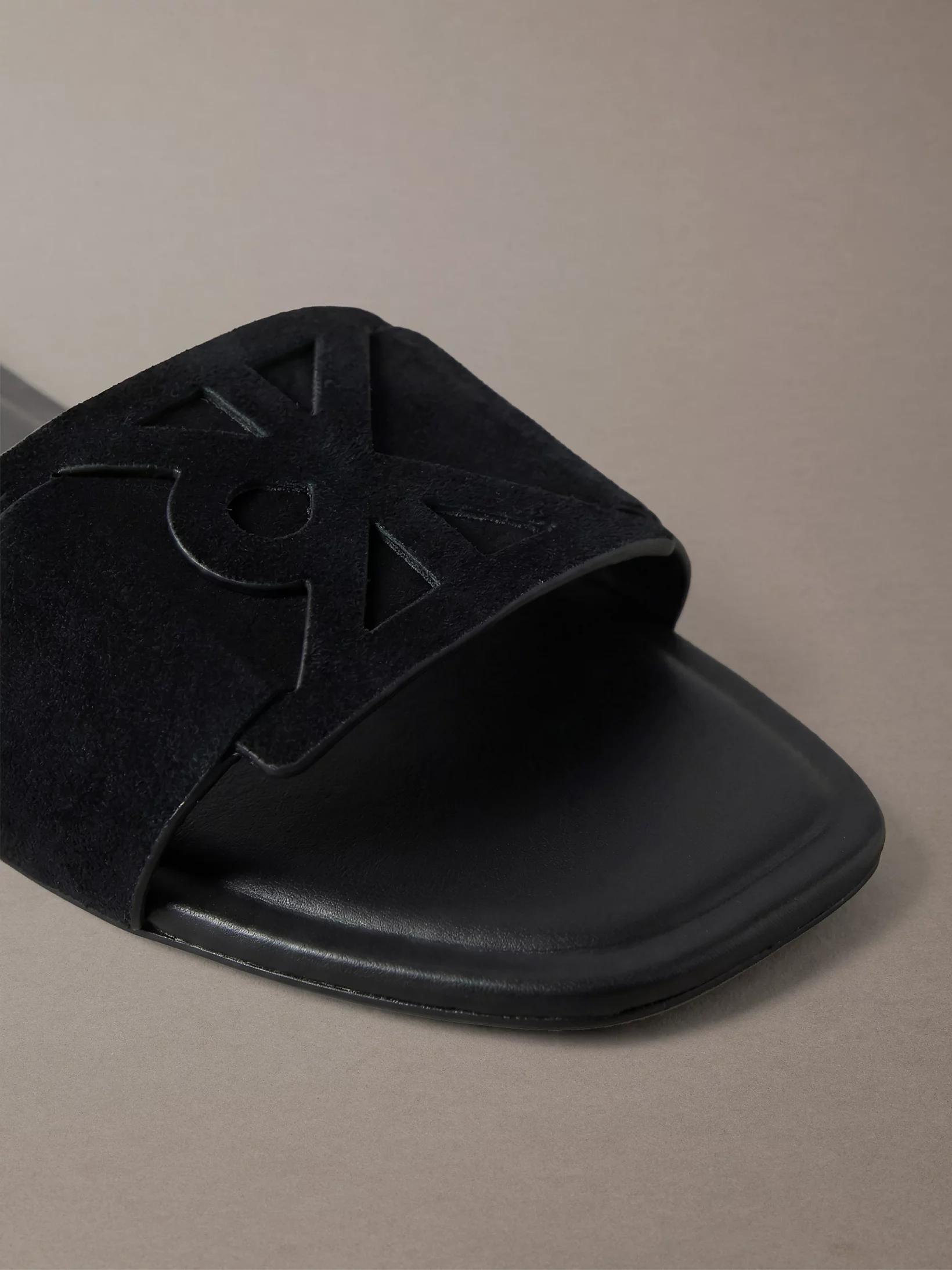 صندل زنانه Calvin Klein CK Provence Suede Square Toe - تصویر 7