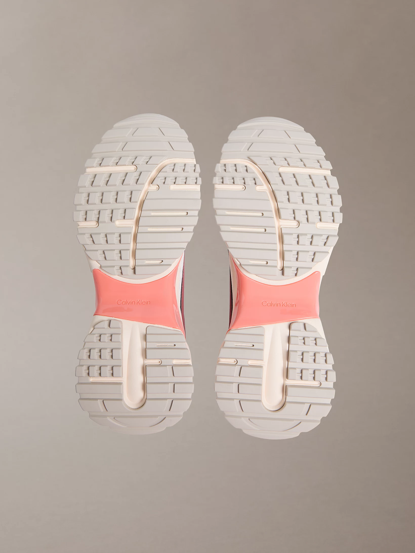 کتانی زنانه Calvin Klein Trailblazer Mesh Mix Runner - تصویر 5