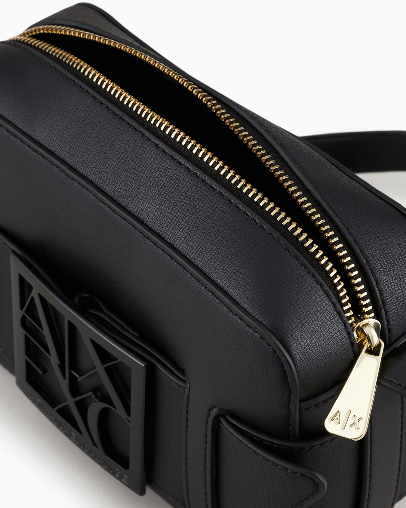 کیف دوشی زنانه آرمانی اکسچنج مدل Monogram Camera Case - تصویر 4