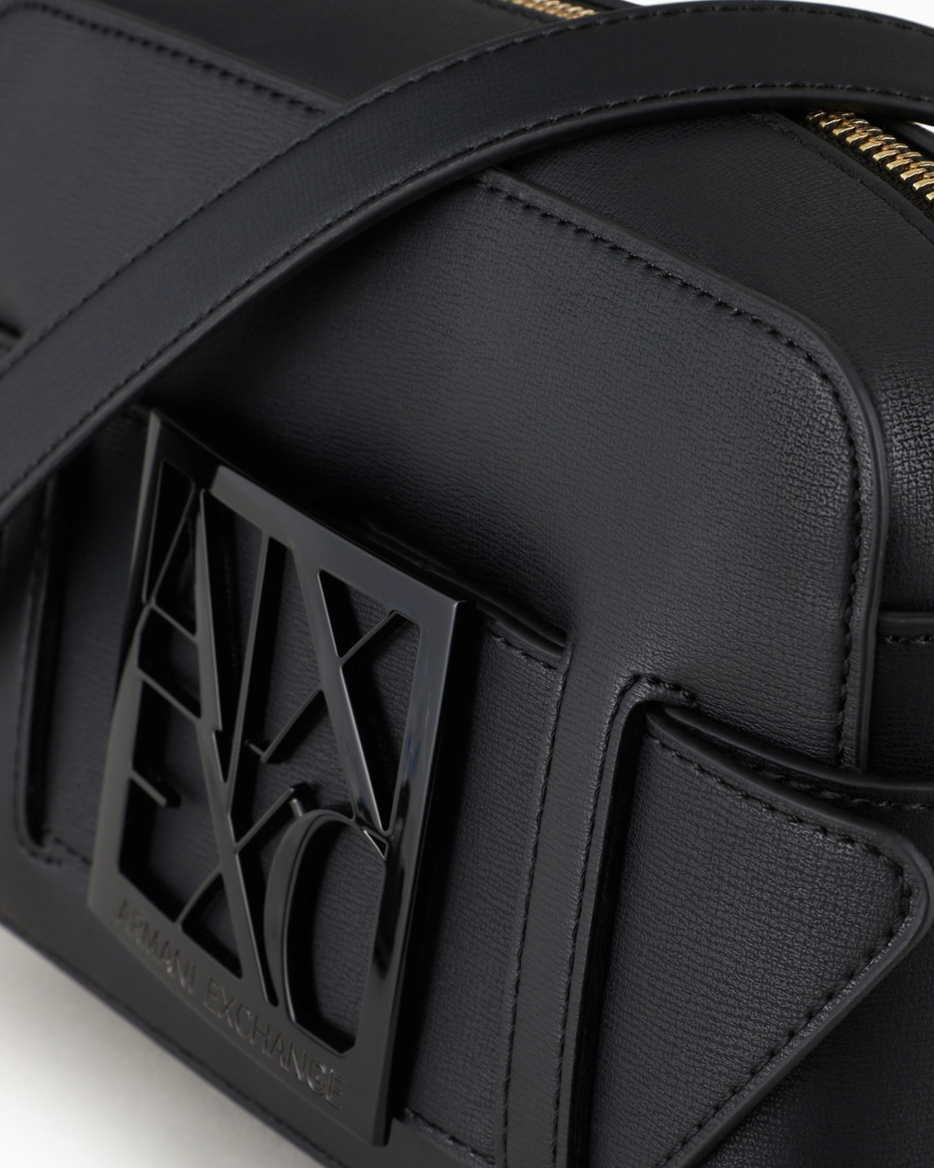 کیف دوشی زنانه آرمانی اکسچنج مدل Monogram Camera Case - تصویر 5