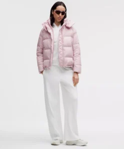 Alternative view of کاپشن پر زنانه Lululemon Wunder Puff 600-Down-Fill