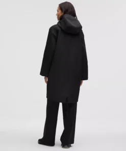 Alternative view of بارانی زنانه Lululemon Waterproof Fishtail Rain Coat