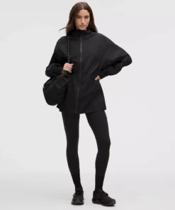 کاپشن Lululemon UV-Protective