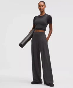 Alternative view of شلوار پالازو زنانه Lululemon Align™ Palazzo Pant