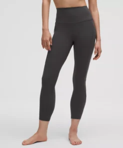 Alternative view of لگ ورزشی زنانه Lululemon مدل Align™ High-Rise Crop with Pockets 23"
