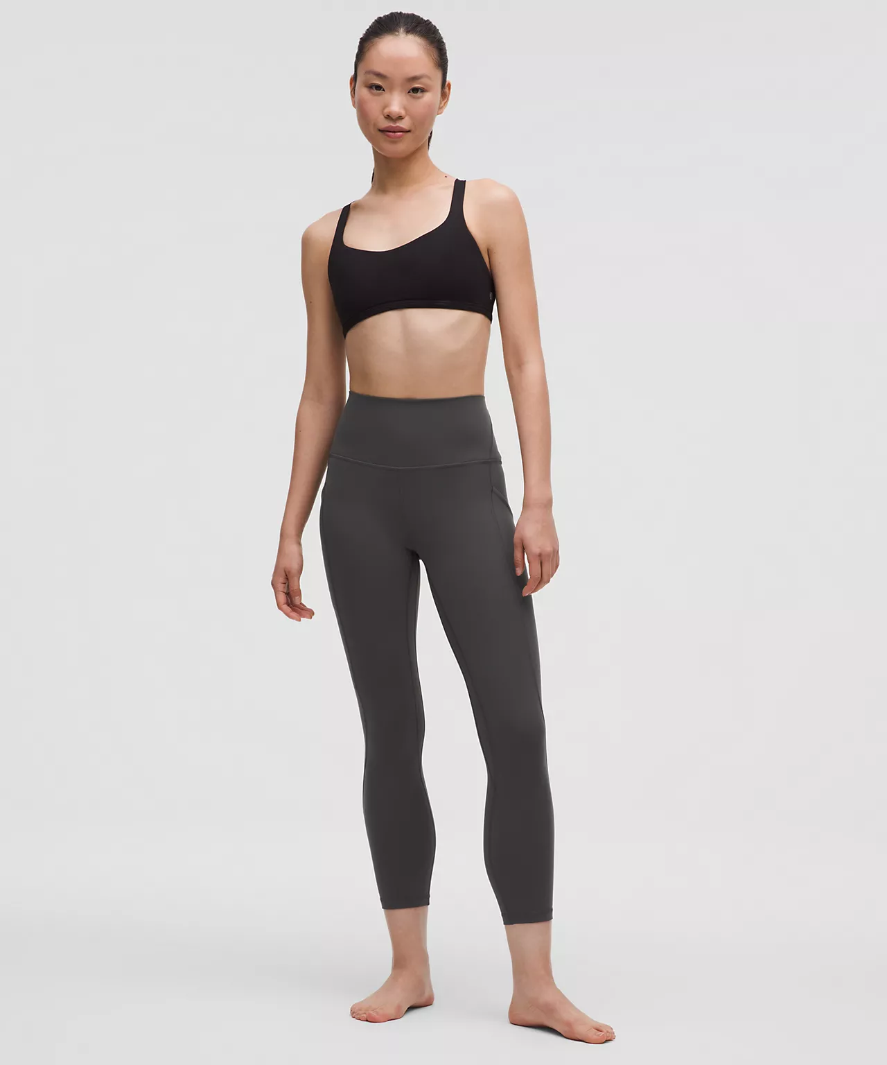 لگ ورزشی زنانه Lululemon مدل Align™ High-Rise Crop with Pockets 23" - تصویر 3