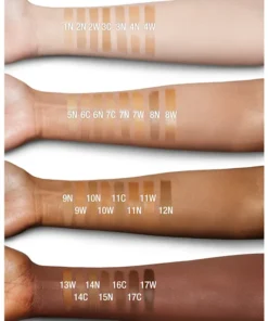 Alternative view of کرم پودر Charlotte Tilbury Beautiful Skin Foundation