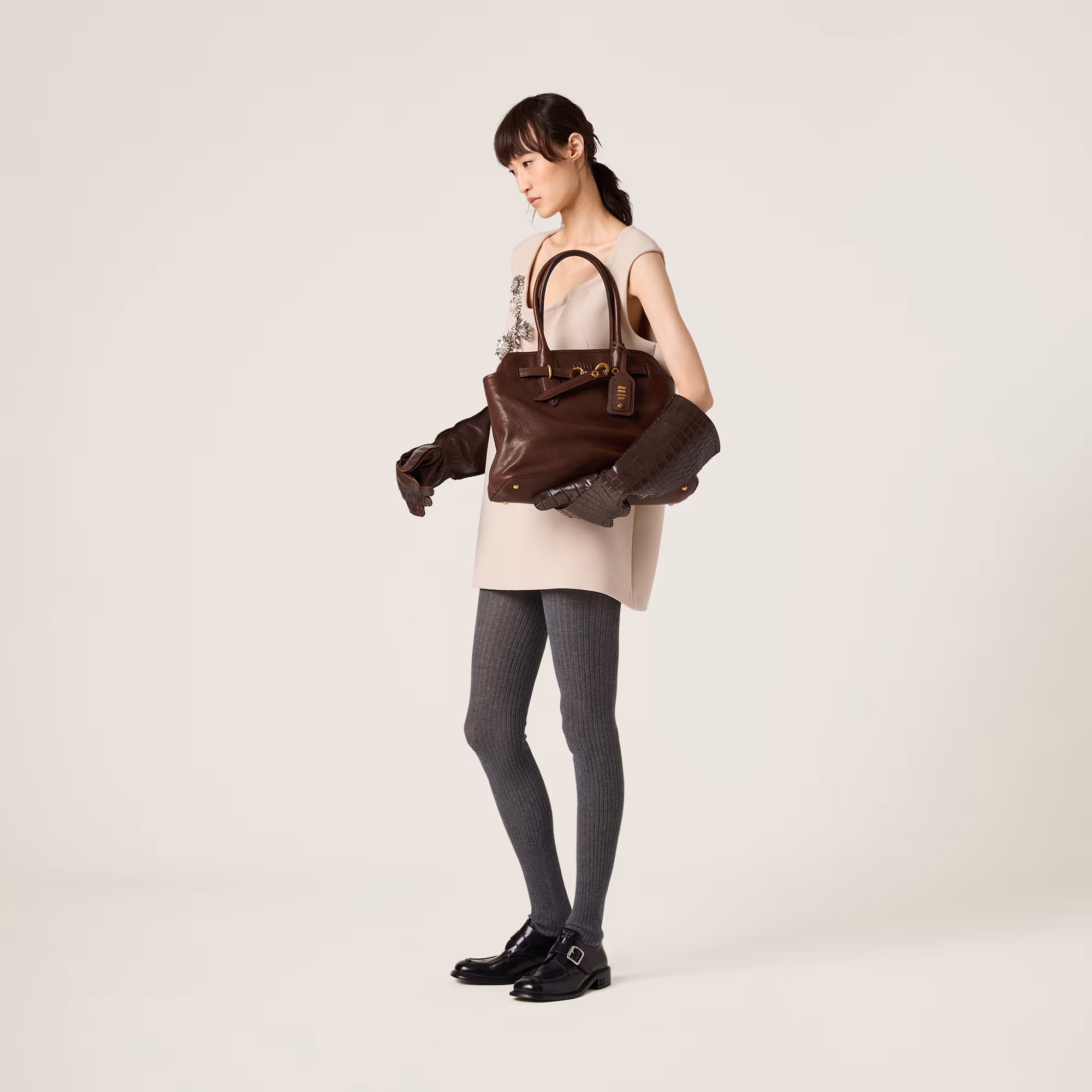 کیف چرمی Miu Miu Adventure Bag - تصویر 2