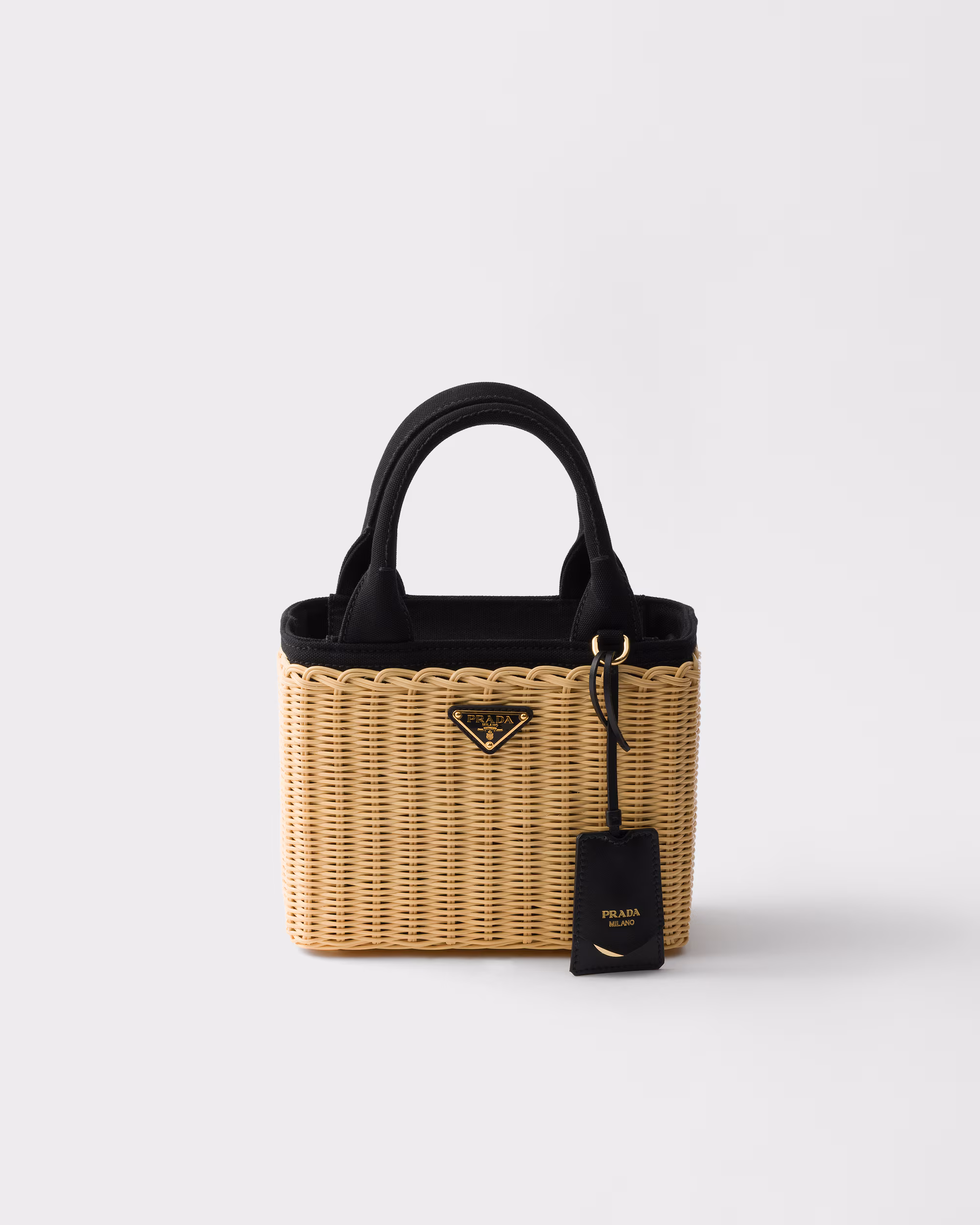 کیف توت حصیری Prada