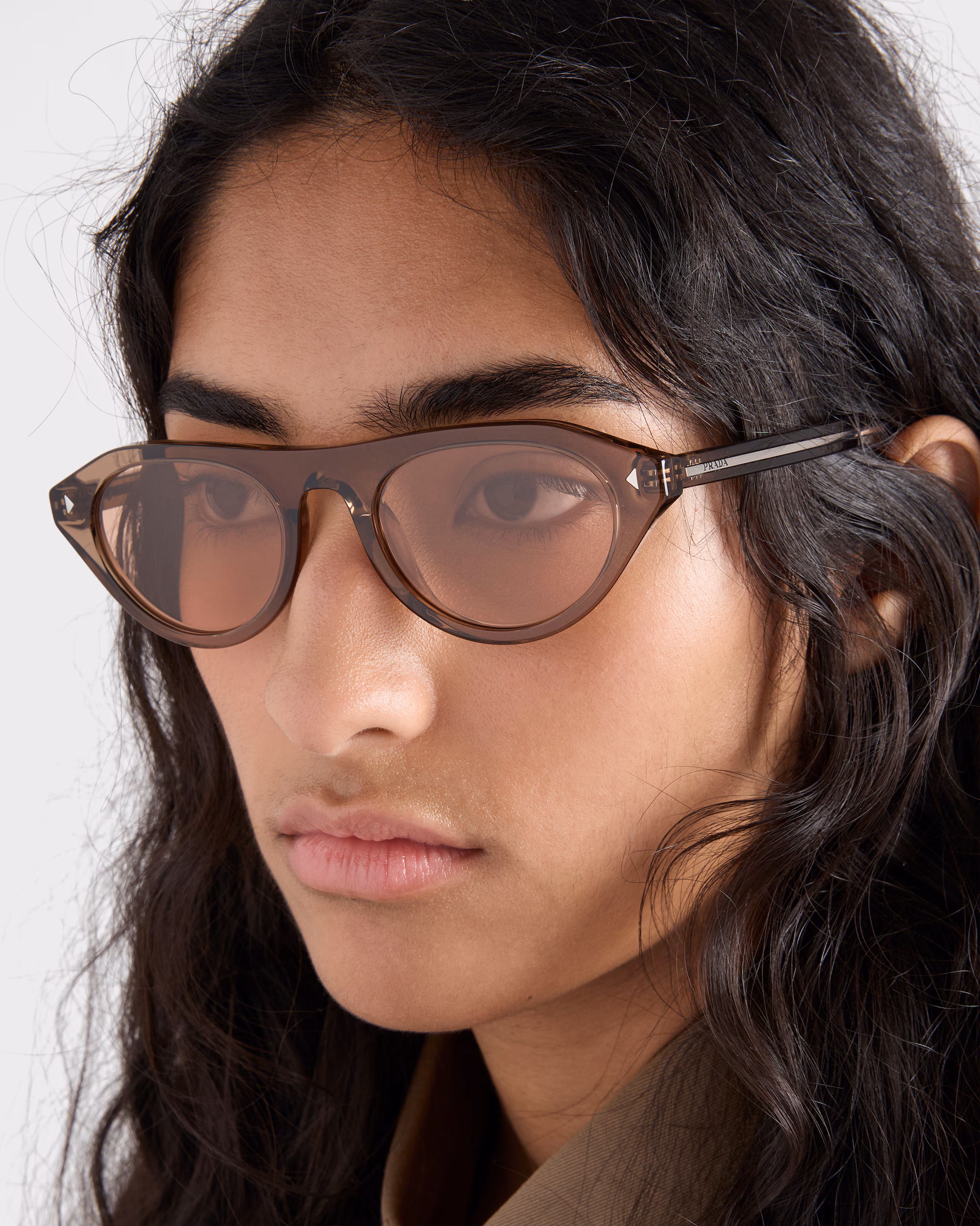 عینک آفتابی Prada Metal Plaque - تصویر 2