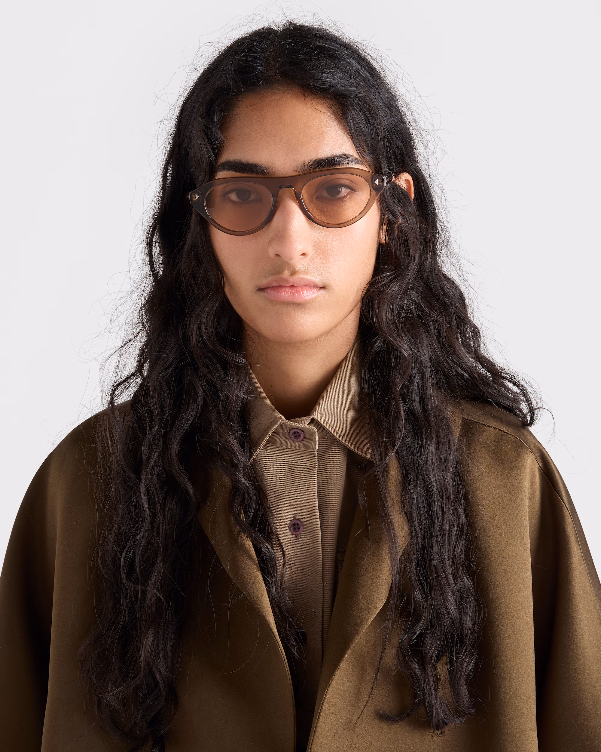 عینک آفتابی Prada Metal Plaque - تصویر 6