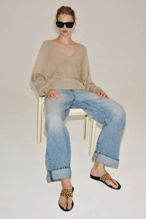 صندل چرمی زنانه zara مدل Textured Leather Flat