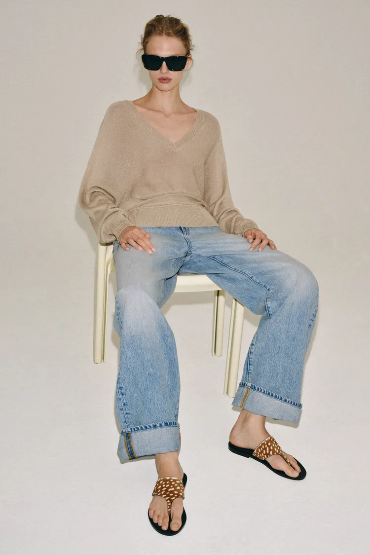 صندل چرمی زنانه زارا مدل Textured Leather Flat