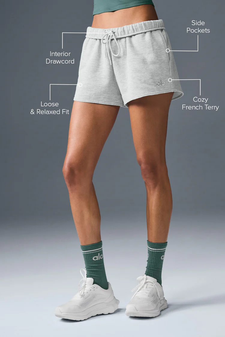 شلوارک راحتی زنانه Alo Yoga Accolade Short - تصویر 2