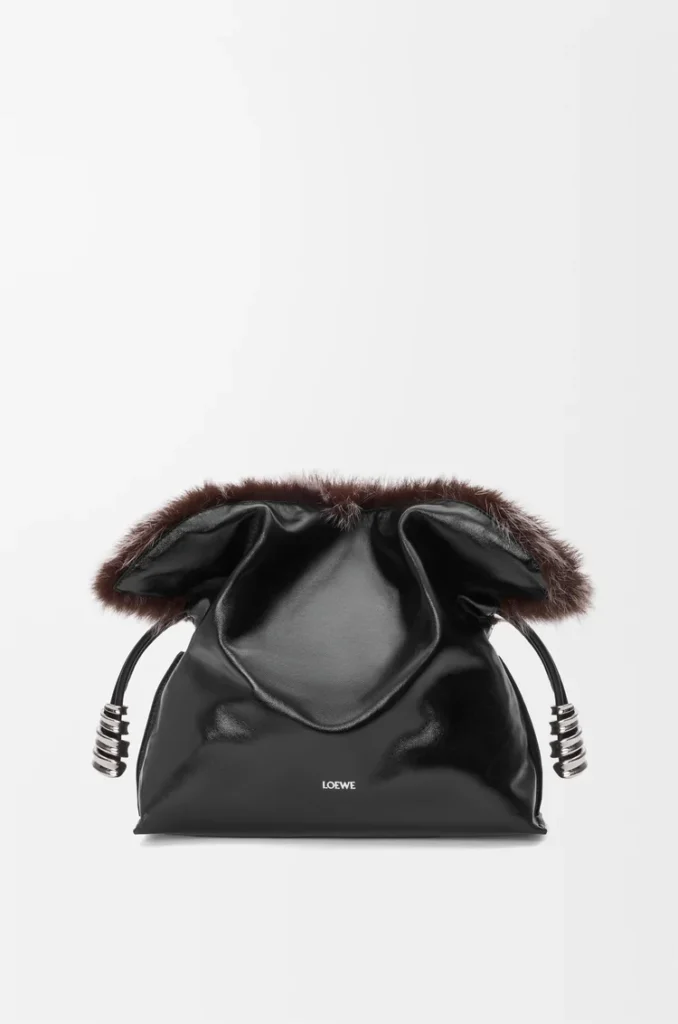 LOEWE کیف دستی Medium Flamenco از چرم بره براق و Shearling